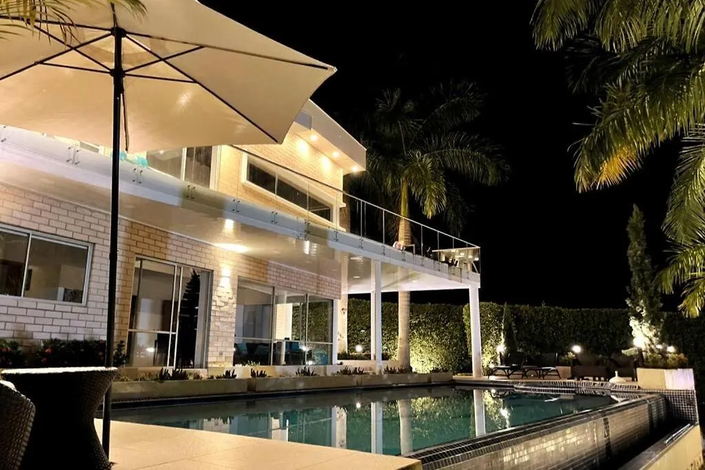Comoda Casa Finca Con Piscina - San Jeronimo, Ant Villa Medellin