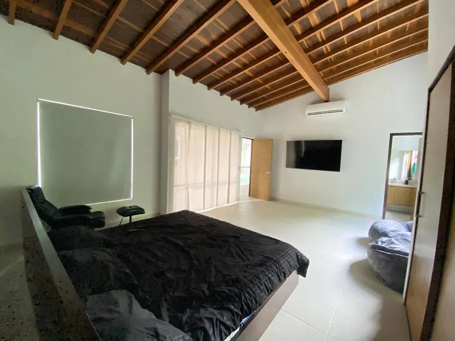 Comoda Casa Finca Con Piscina - San Jeronimo, Ant Villa Medellin